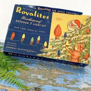 Vintage Christmas Royalites Lighting Kit Box Lamps 7 Light Set C9 Swirl Works!
